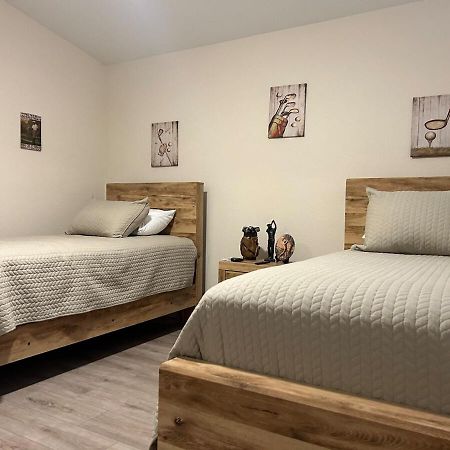 Walking Distance To Stagecoach Villa Indio Exterior foto